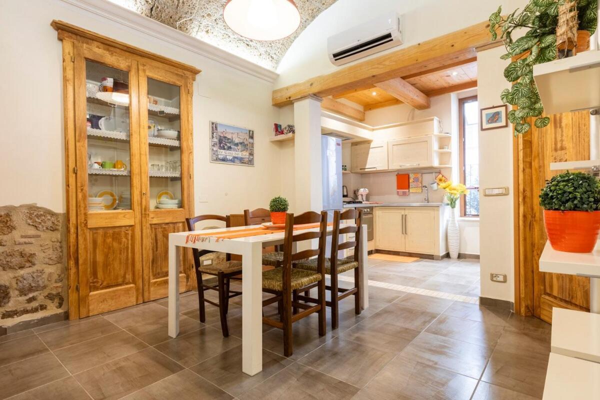 פיטיליאנו Sun Flowers House מראה חיצוני תמונה